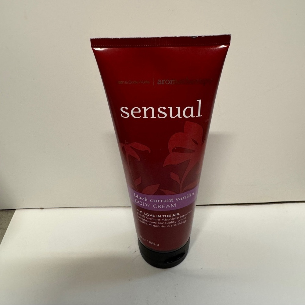 Bath & Body Works Aromatherapy Sensual Black Currant Vanilla Body Cream 8 OZ